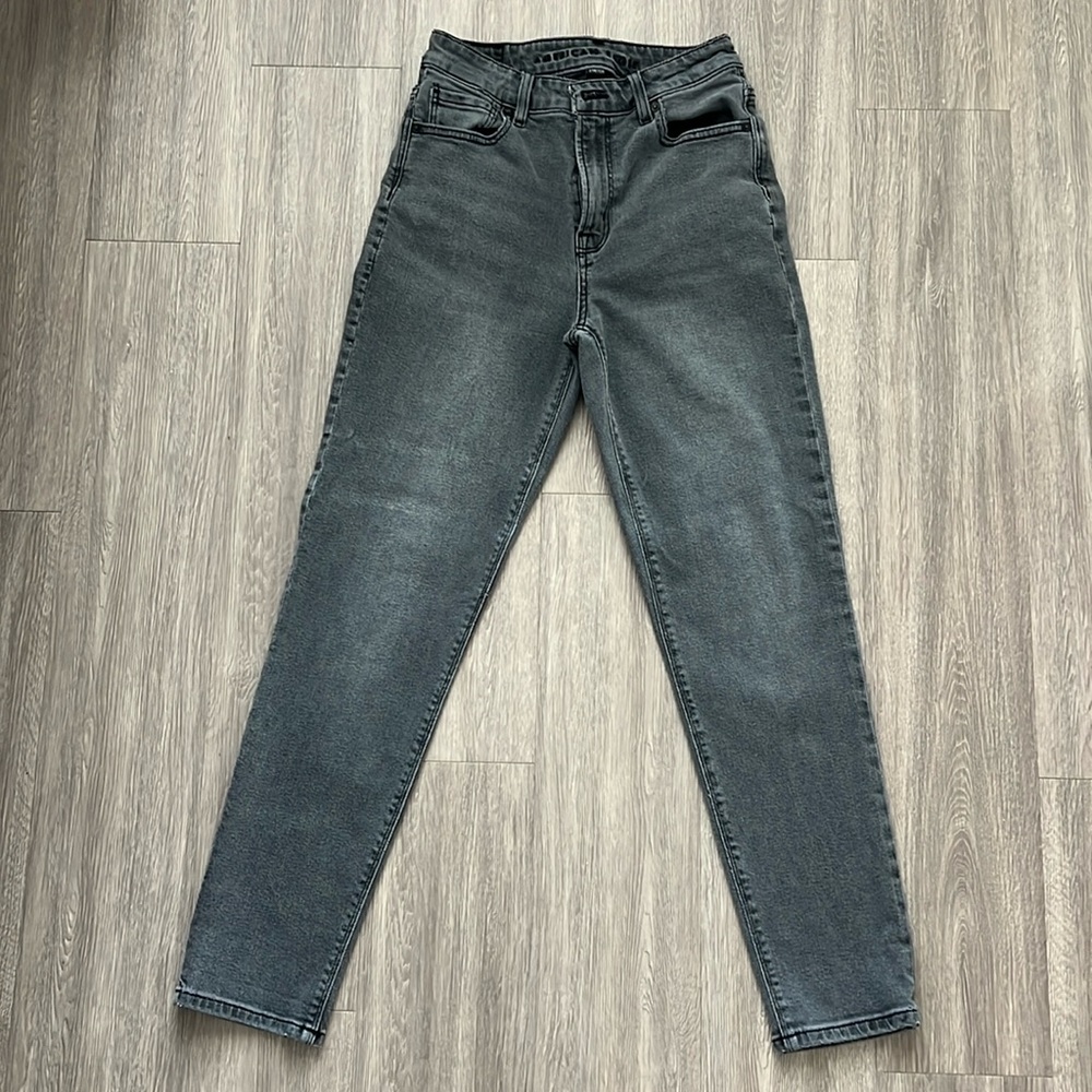 American Eagle, black mom jeans
